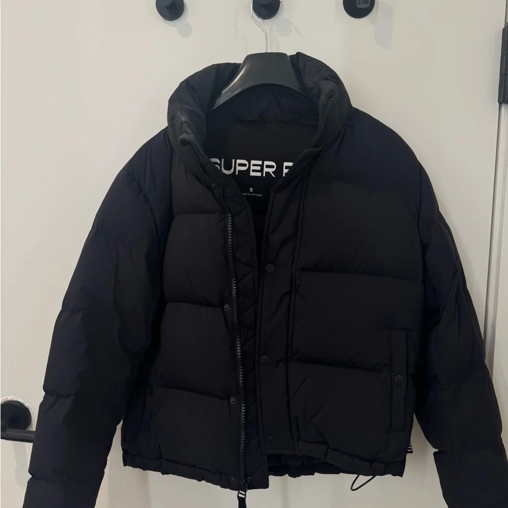 Aritzia Black Puffer Jacket - Picture 1 of 1